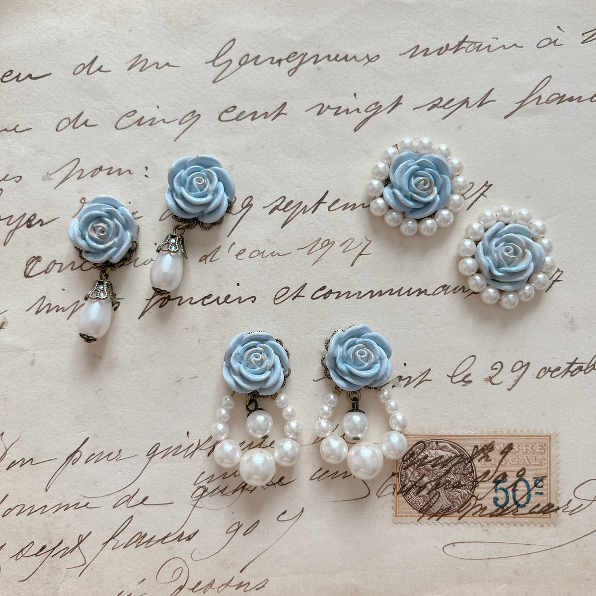 昨日に引き続きミニローズ✨
今日はアリスブルーローズバージョンです🩵
こちらも #英国とアリス へお持ちします☺️