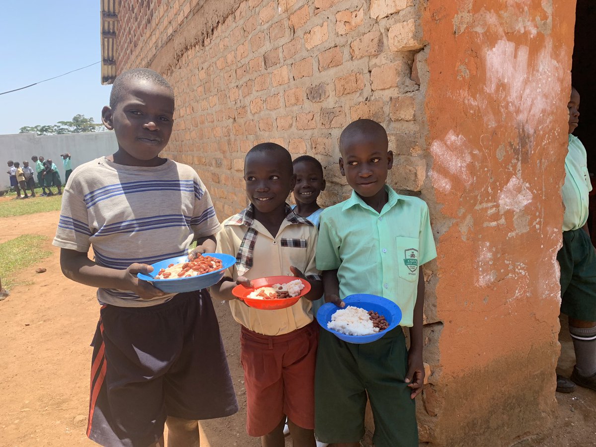 Elizabeth Achiever tweet media