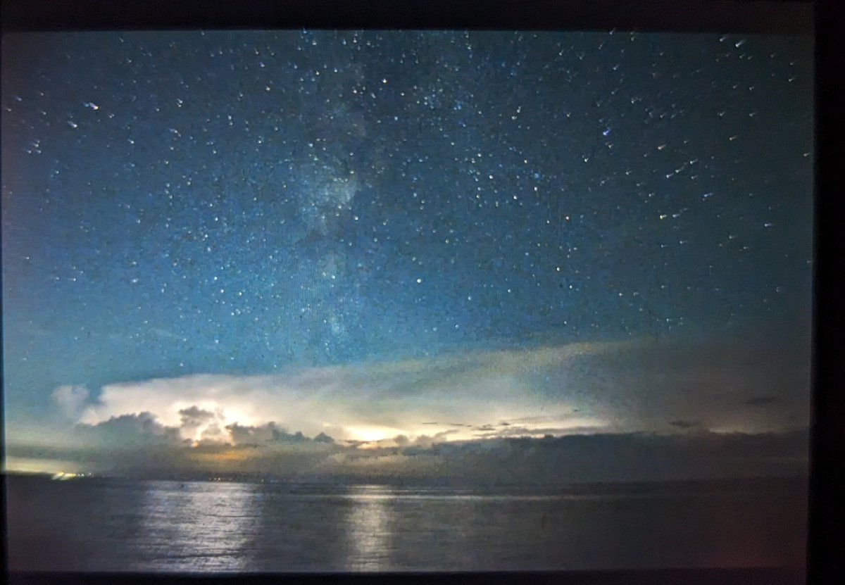 jasonoyoung's tweet image. Storms firing off under the Milky Way off Lake Huron right now. #onstorm