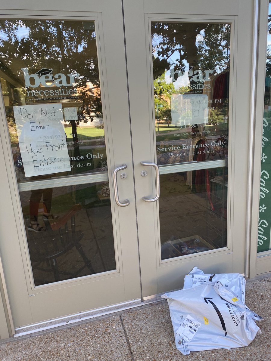 BogdaKelly's tweet photo. ⁦@amazon⁩   And once again your staff doesn’t do their job!  Delivery to the back of a business that is not an entrance, not the address indicated on the package, just dropped and left.  Wish I could drop the ball at work and stay employed! #amazondoyourjob #buyerbeware https://t.co/5V5Zgv29Pq