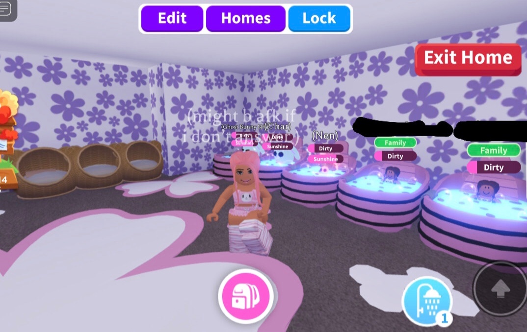fxfannyyyy's tweet image. pet sitting opennn ! look at my pinned tweet for info strictly taking tht payment only ! #adoptmepetsitting #adoptme #adoptmepetsitter