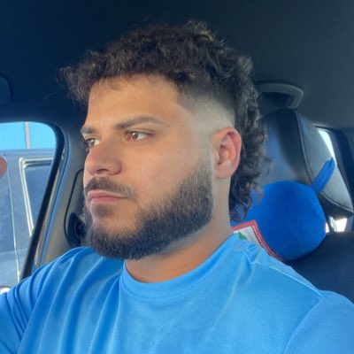 Kennnethneth's tweet photo. #NewProfilePic https://t.co/uyInb4d8SH