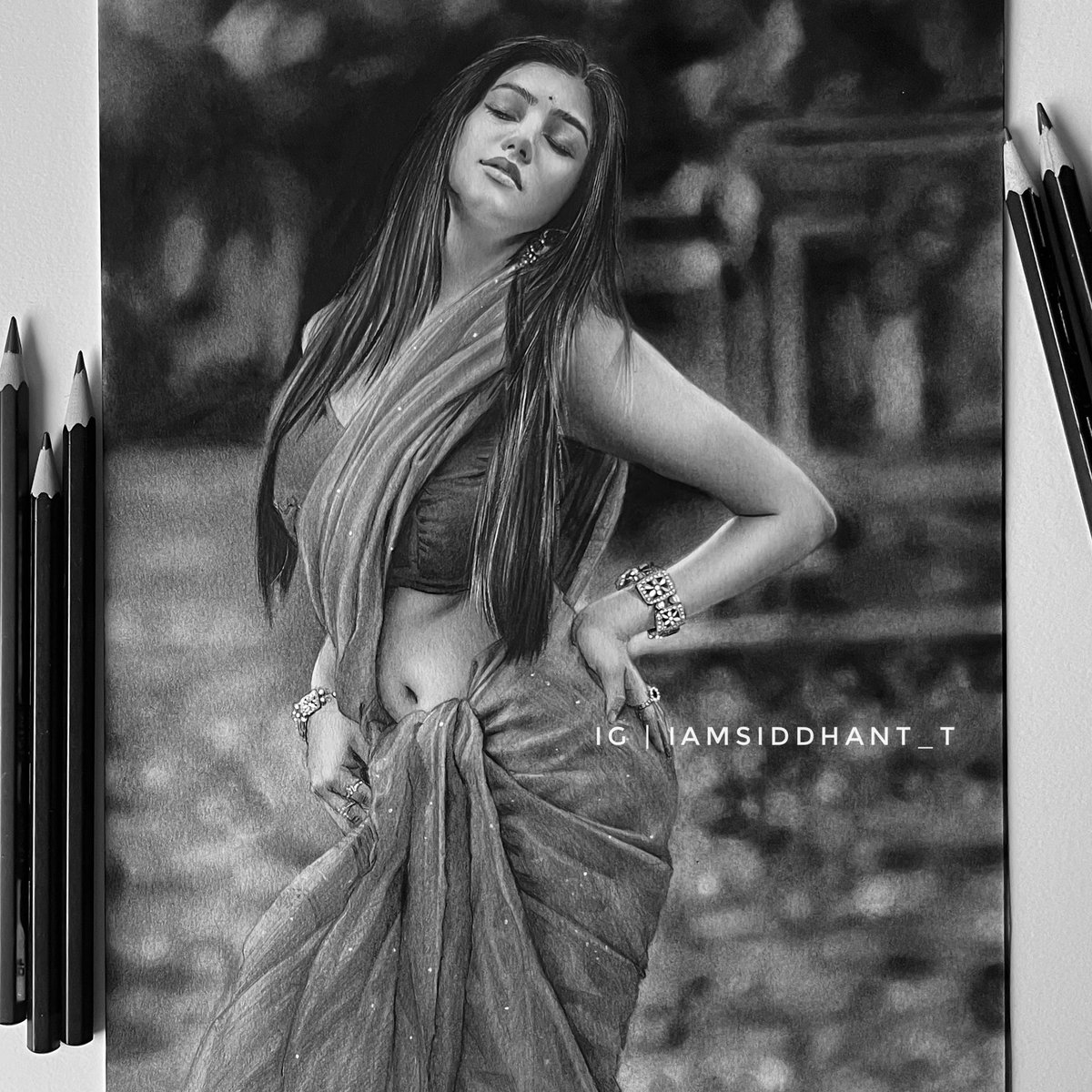 Graphite + Charcoal Drawing 🌸✍️ #drawing #art #sketch #illustration #draw
