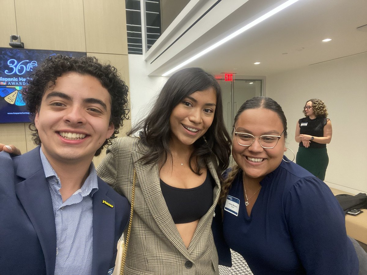 Thankful to be in attendance at the <a href="/HHFoundation/">Hispanic Heritage Foundation</a> Identity Charla and being able to view the screening of Aristotle and Dante Discover the Secrets of the Universe (in theaters Sept. 8 👀). “Our Latinidad is complex, and it is up to us to define it !”💪🏽 #HispanicHeritageMonth