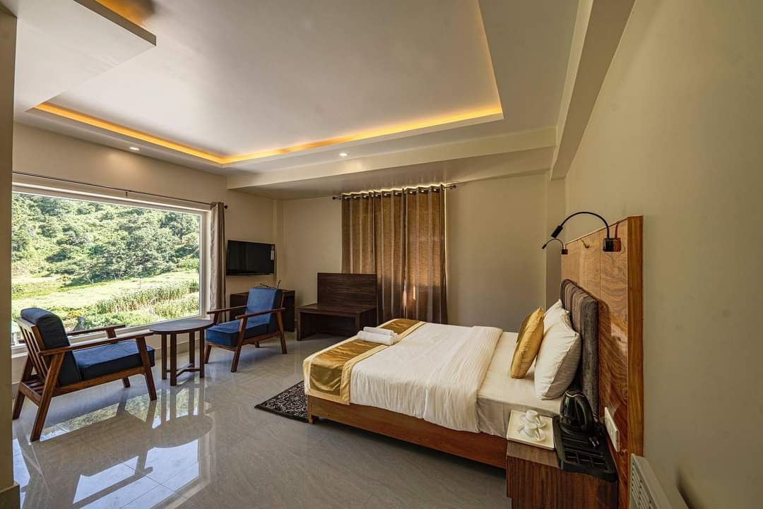 SheringPhurpa's tweet photo. Glimpse of a few of the rooms✨
.
.
.
.
.
#hotelrigsel #dirang #dirangvalley #Arunachalpradesh https://t.co/pcg8RR4ntu