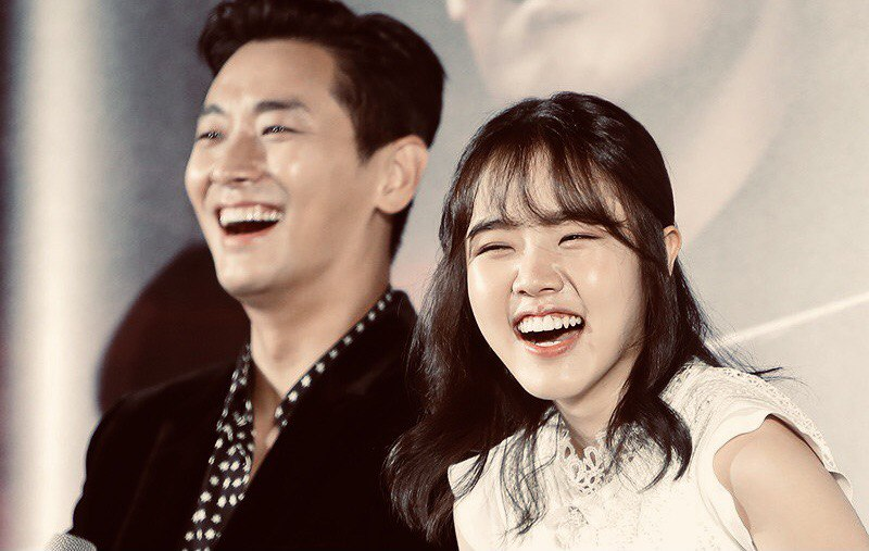 #Kimhyanggi I dare to say is a genius! giving a thumbs up! When I say that a child actor is good at acting, I actually mean it considering the level of performance of a child at a young age, but it goes without saying in 'Along with the Gods'

#Jujihoon #주지훈