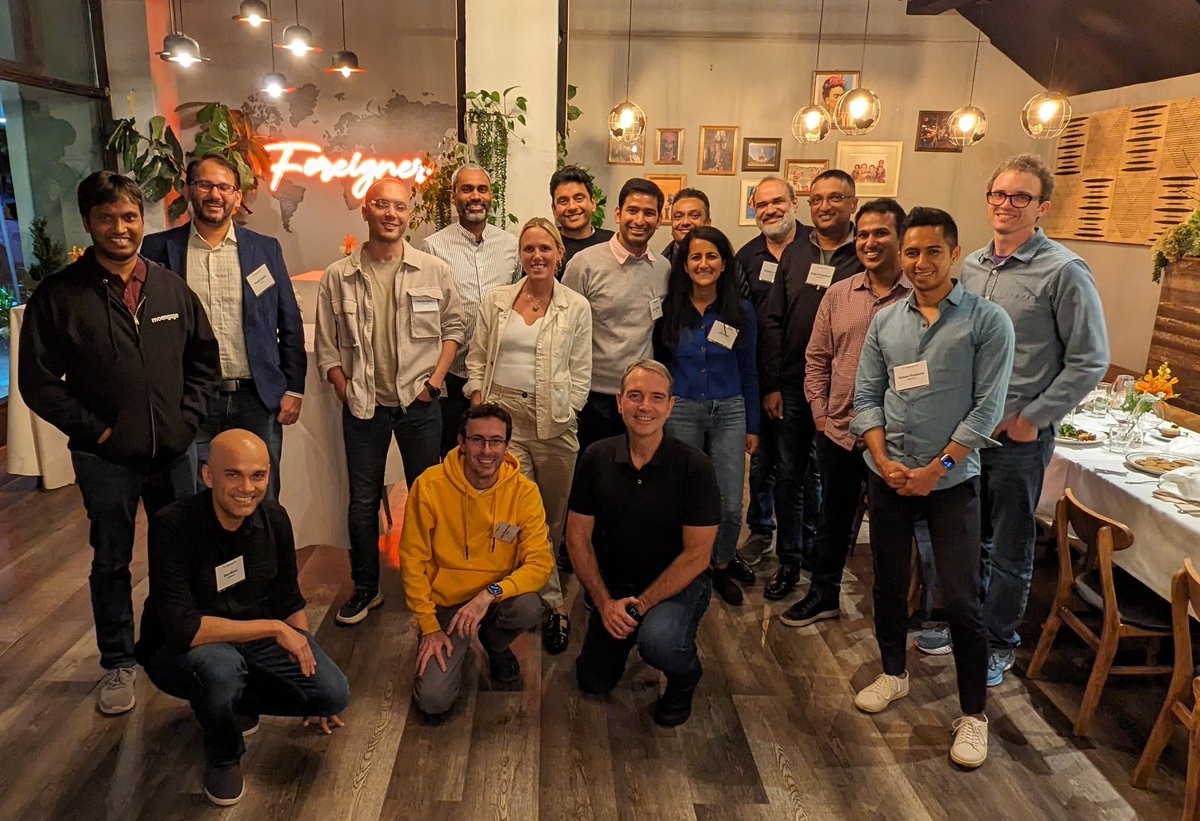 MohapatraHemant's tweet photo. Fantastic founder dinner in SF with some of our indian portfolio founders (@ZipstackHQ @thedarwinbox @yellowdotai) joining some amazing bay area founders to discuss all things startups. Hosted by our amazing #oneLightspeed investor family across India/SEA @dkhare and US - @anoushkavaswani @JulieKainz @alexkayyal!