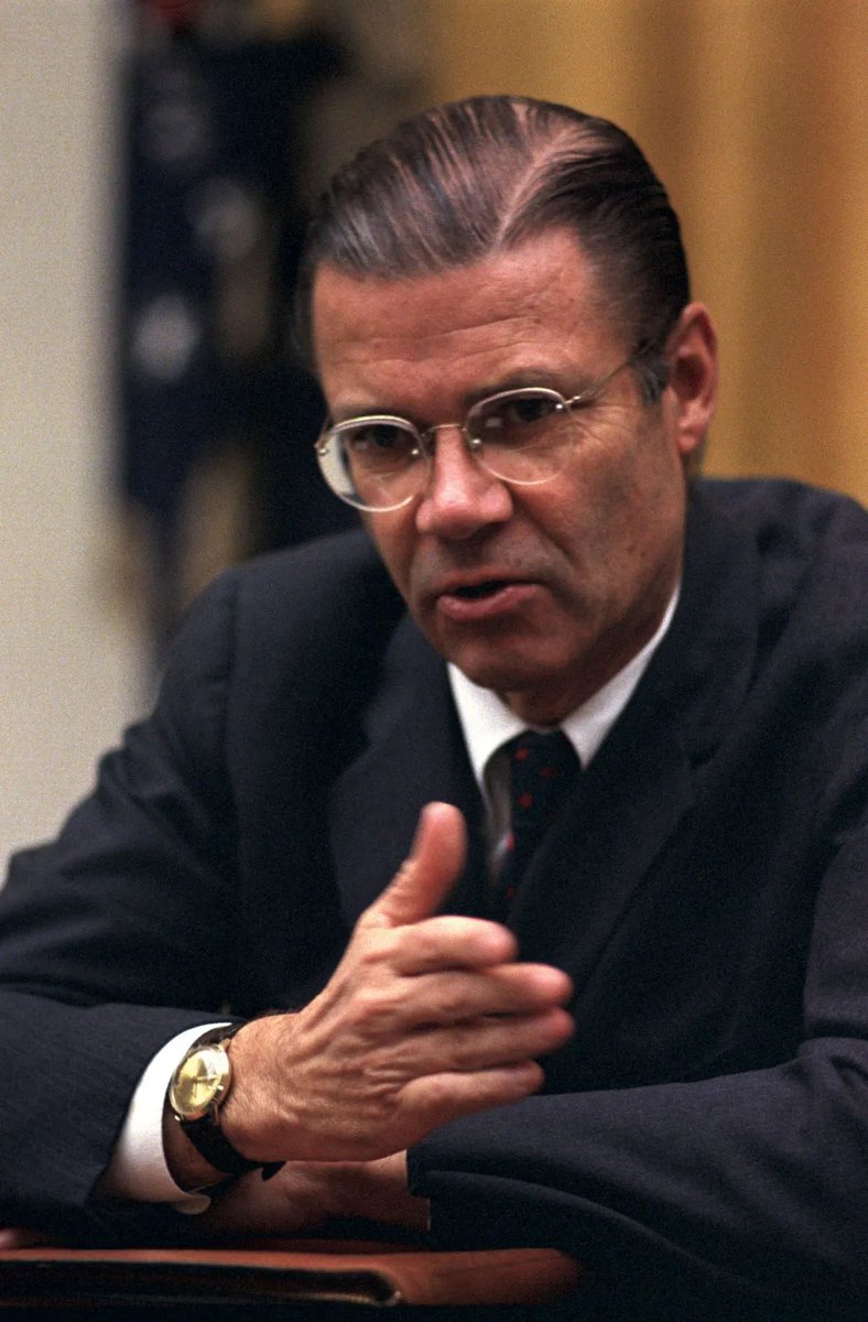 Shortly after the #SixDayWar, the Joint Chiefs of Staff prepared a Memo for Secretary of Defense, Robert McNamara (below) in which the Joint Chiefs provided a detailed analysis of the “minimum territory” #Israel would need to retain for the country to have “#DefensibleBorders.”🧵