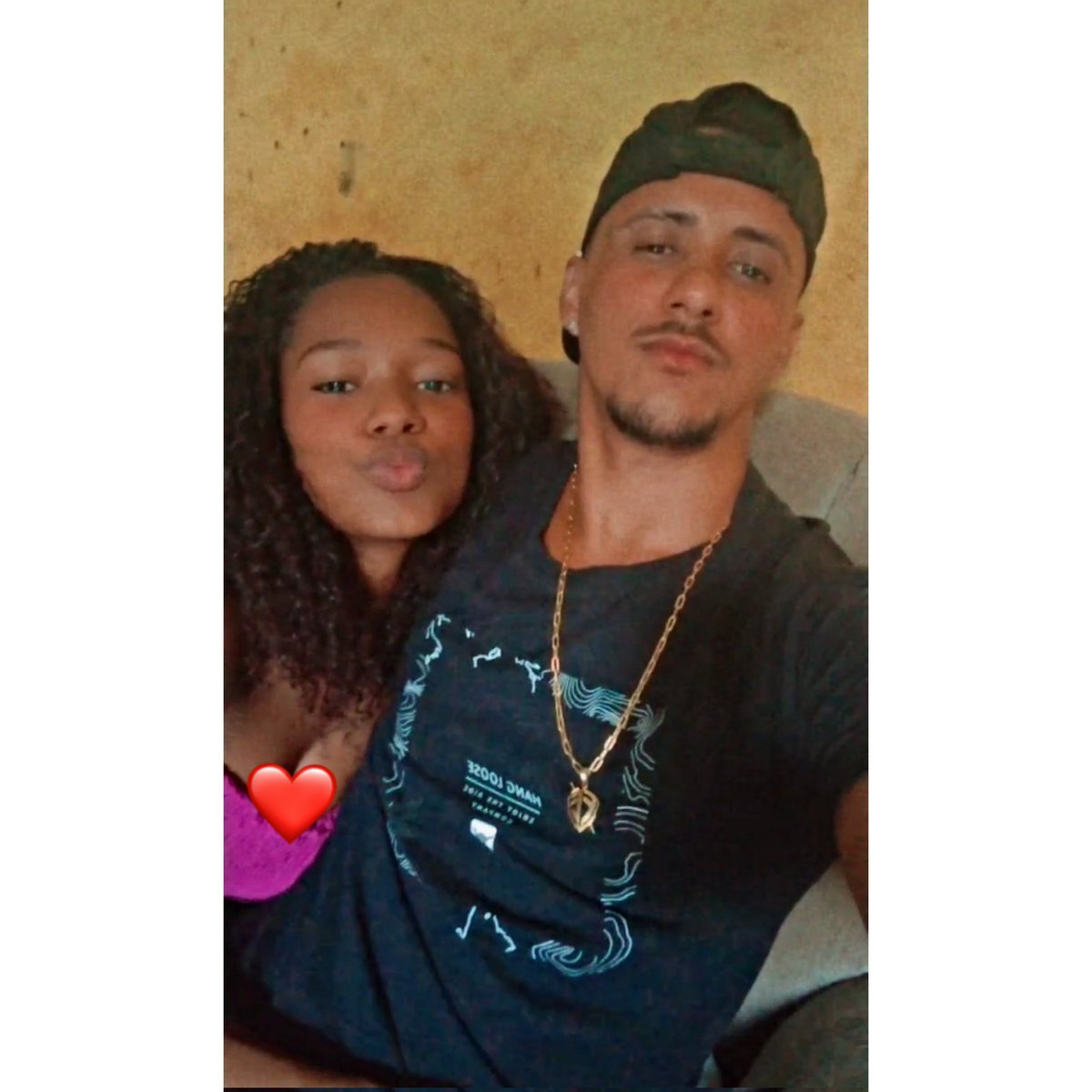 Dia do meu amoor !!🥳🥰 
Feliz vida meu menino , eu amo muito você .♥️🫰🥳