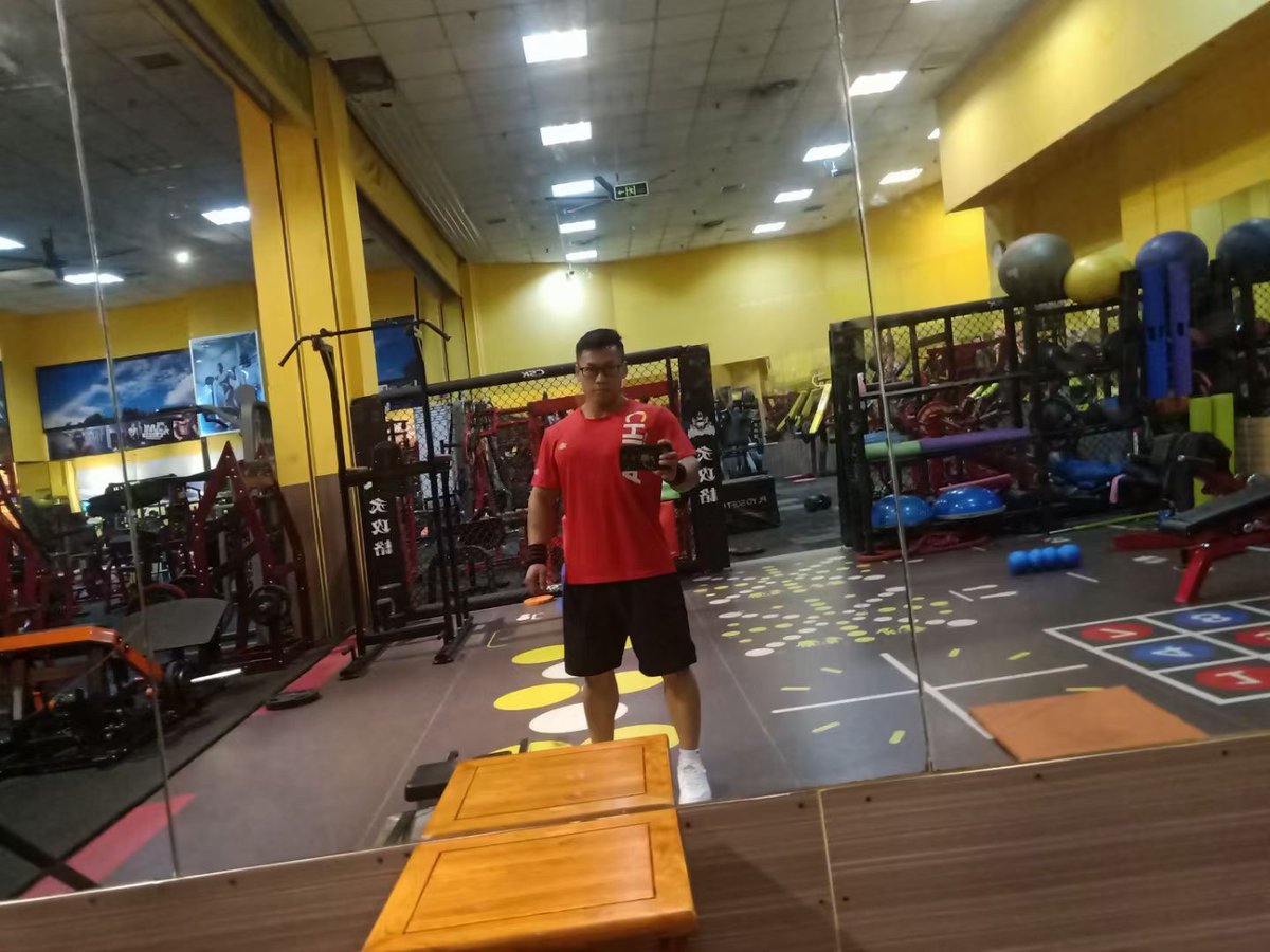 大红袍啊，感觉像规定一样。磨灭人心。