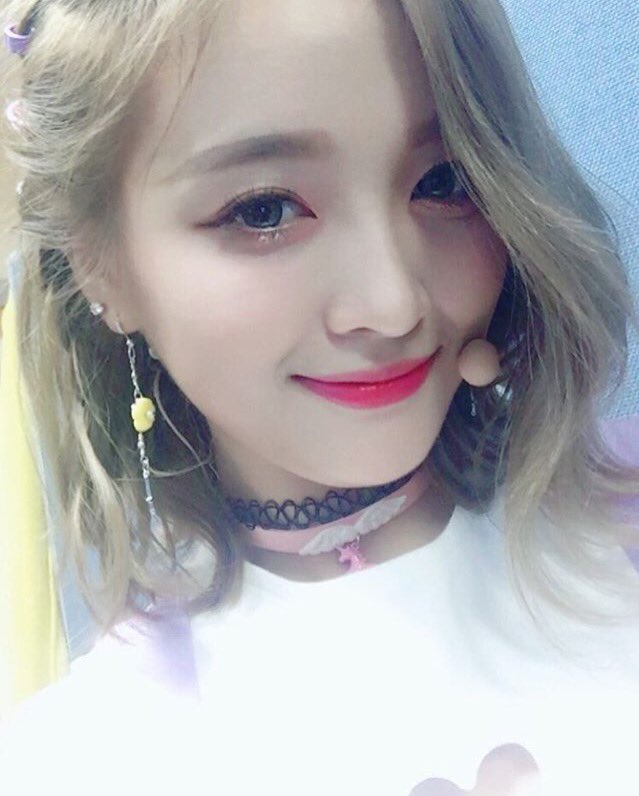 space_wjsn's tweet photo. It’s #𝚙a𝕣ty𓈒࣪ꪆᰍ𝟼ʼ𝐭i͠mꫀ y yo ni puedo dejar de reproducir #𝑟o͠𝚖𝚖a𓊆でᆺ𓊇𝚖𝚙𝟹, he quedado encantada con este rolon de @wiccavault y espero escuchar más de ella

ˢᵘⁿᶠˡᵒʷᵉʳ 🌷#Nabi https://t.co/3NFhvJ7Z4f