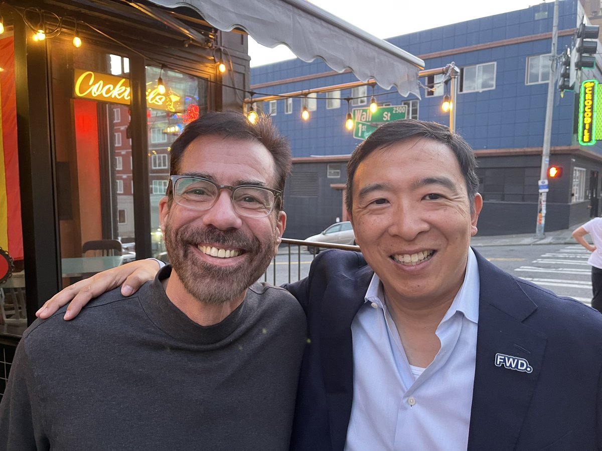 JamesCarrollRK's tweet image. Great seeing @AndrewYang and the @FWD_Washington crew in Seattle tonight! The @FranklinPartyUS and @Fwd_Party are aligned in many ways: #VotingReform, #NonpartisanPrimaries,  #IndependentRedistricting, #Civility, and moving our country #FORWARD!