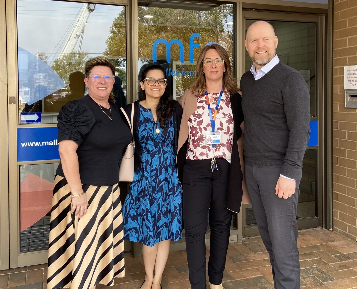 Always great to meet with our legal assistance partners in the #Mallee @MFCare to navigate cross-border challenges, disaster related legal needs, critical family violence support needs and more holistic service responses. <a href="/VicLegalAid/">Victoria Legal Aid</a> <a href="/CLCsAustralia/">Community Legal Centres Australia</a> <a href="/CommunityLawVic/">Federation of Community Legal Centres Victoria</a>