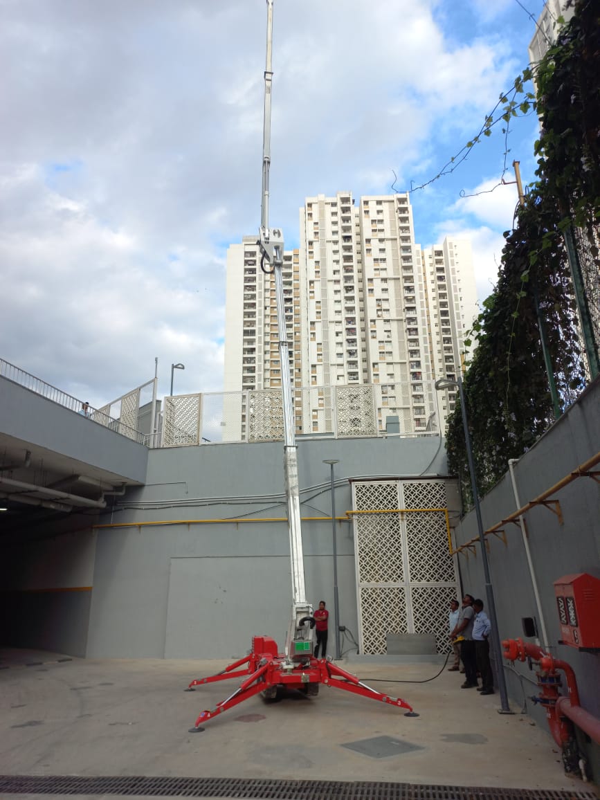 GeminiPowerHyd's tweet photo. 🌟 **Elevating Excellence with Palazzani Spider-Lifts!** 

#PalazzaniSpiderLift #GeminiPowerHydraulics #InnovationInAction #AerialWorkPlatforms #RealEstateOperations #FacilityMaintenance #Versatility https://t.co/dm9w5Agk77