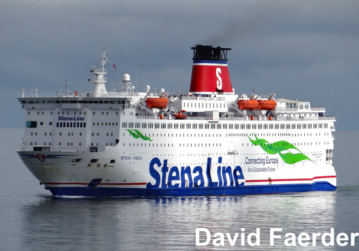 faerder46's tweet photo. Linking Cherbourg with @Rosslareuroport is Stena Vision. #ferry #stena #stenaline #rosslare #cherbourg #stenavision @StenaLineUKIE @StenaLine https://t.co/9HcLomK3j5