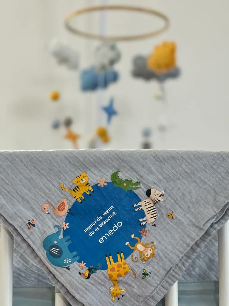 Unter dem Motto "Leben schenken, weiterdenken" ist emedo ab sofort im Baby-Koffer im Kanton Aargau dabei. In den ersten Lebensjahren fallen viele Gesundheitsdaten an 📂 das #EPD erleichtert die Verwaltung für die Eltern 🧐 emedo, immer da, wenn Du es brauchst🎉