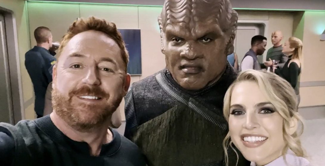 MadonnaOTS's tweet photo. Closing out the evening with #TheOrville s3.ep6: Twice In a Lifetime.

I love Bortus so damn much.
#TheRewatch
#RenewTheOrville 🦄
#Pickles https://t.co/Vmm9A6vkgp
