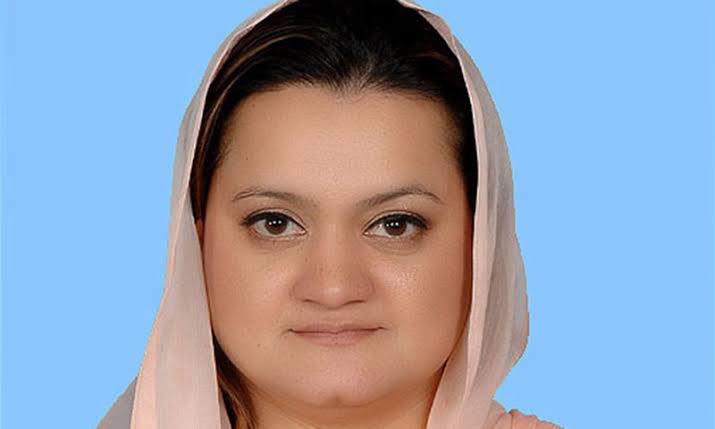 Ghummans's tweet photo. مریم اورنگزیب صاحبہ کی منسٹری نے صرف سولہ مہینوں کے دوران ایک ہزار کروڑ روپے میڈیا میں تقسیم  کیے۔ ایک ہزار کروڑ۔ اور یہ سب کچھ اس وقت ہو رہا تھا جب ملک میں ڈیفالٹ ہونے کی باتیں چل رہی تھیں۔ https://t.co/qFVJFwWhUA