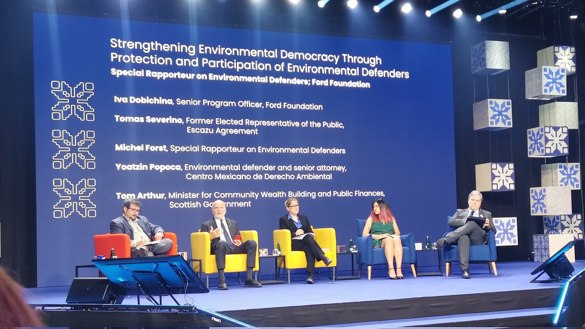 The <a href="/opengovpart/">Open Gov Partnership</a> global summit  #OGPEstonia raises the alarm in the face of growing attacks against #environmentaldefenders and their criminalization by governments. Speaking  about #ecoterrorism is absurd and very worrisome ! <a href="/ForstMichel/">Michel Forst</a> special rapporteur
<a href="/WRIEquity/">WRI Equity</a> <a href="/isa_bori/">Isatis M. Cintrón</a>