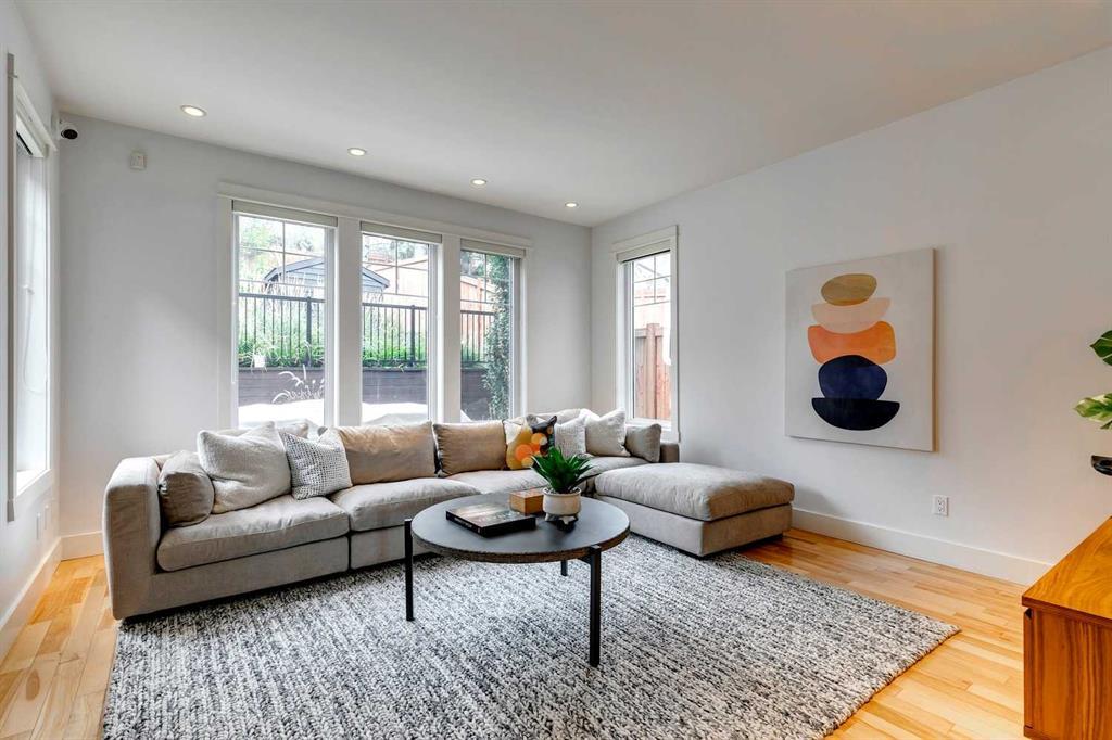 Our staging magic has breathed life into this stunning property, creating an inviting haven in the heart of Calgary's desirable community of Parkdale <a href="/michaelgbeckett/">Michael Beckett</a>