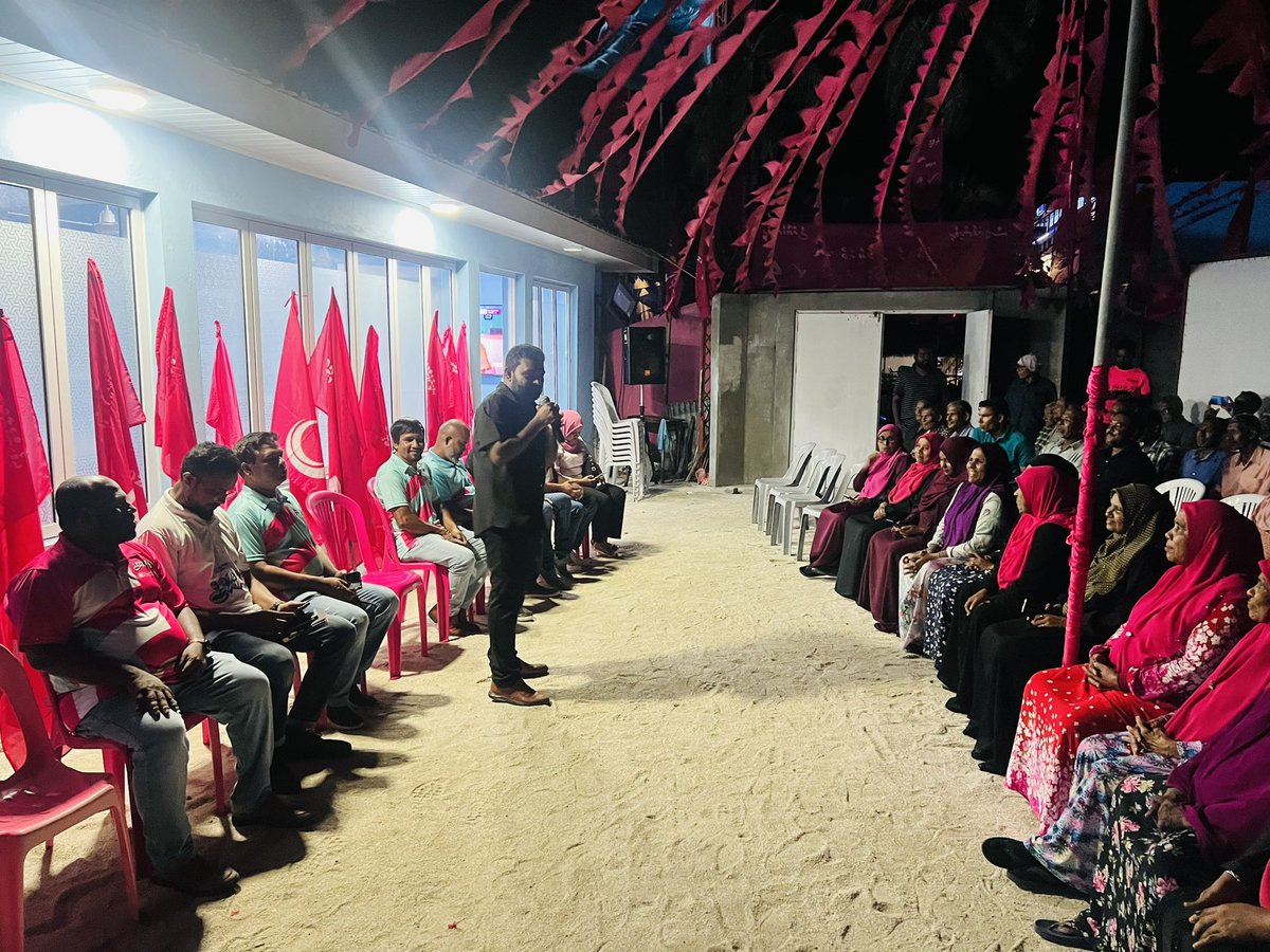 Azhartu's tweet photo. #HappsNow
PPM/PNC Riyaasee candidate Dr @MMuizzu campaign team in K.Kaashidhoo PPM Supporterunnaa bahdhalu kollevvun. Saabahey Kaashidhoo Rayyithun 👏”
#DrMuizzuSembe2023
#Hope4Youth https://t.co/7m8zTNOUr0