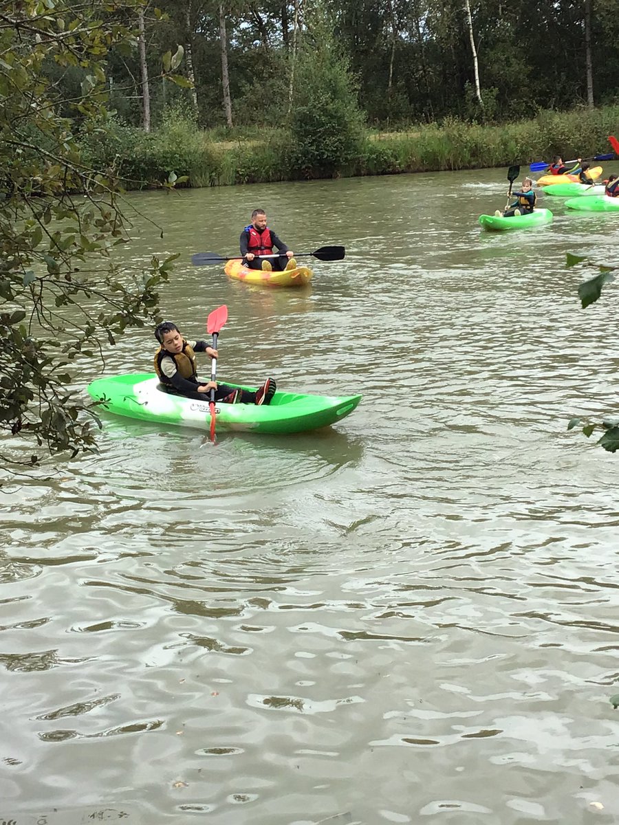 CastleCarySch's tweet photo. Kayaking part 3 https://t.co/xC9FOCSkeW