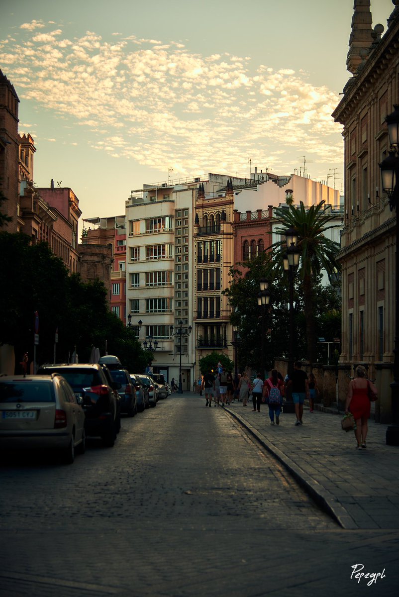 Echaba mucho de menos hacer fotos por Sevilla