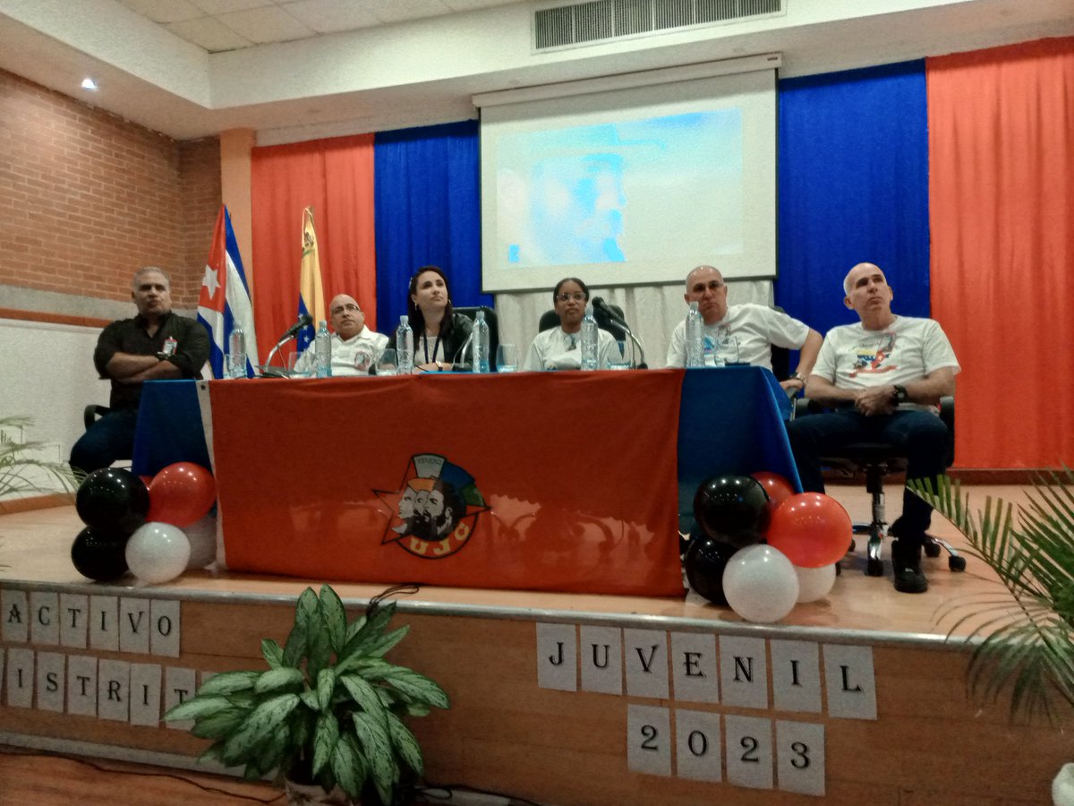 CanaLeonela's tweet photo. Activo juvenil en Distrito Capital https://t.co/5nPQo07FL7