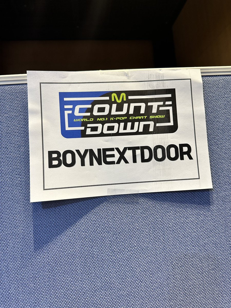 BOYNEXTDOORSLP's tweet photo. Traducc. ESPAÑOL

"Desde el espectáculo musical hasta el festival de hoy, ¡gracias por divertirse tanto desde nuestros fans hasta los estudiantes de la Universidad de Kyunghee!
PEACE 🔥"

#BOYNEXTDOOR #성호 #SUNGHO 
@BOYNEXTDOOR_twt 
@BOYNEXTDOOR_MX 
@BOYNEXTDOOR_KOZ https://t.co/a4wojmtAvG