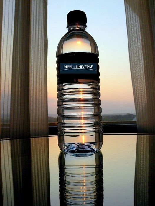 VIEWTV10's tweet image. GO AWAY THIRSTY...🤣🤪🤩

#CANDIDATESWATERDRINK
#WATERISLIFE
#MISSUNIVERSE