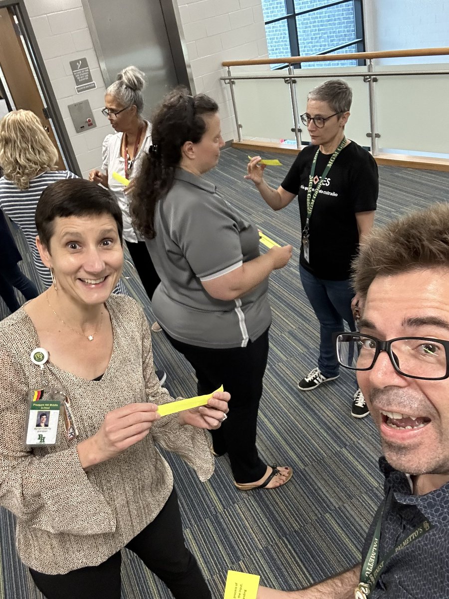 JesusRedondo_SC's tweet photo. Amazing #leadership meeting by @sbleylex1 @LOWLT at @LakesideMS_Lex1 to empower us as powerful instructional leaders. So proud of her work to make this amazing community of professionals even better! @LexingtonOne #lex1shoutout https://t.co/f76LHPvOoN