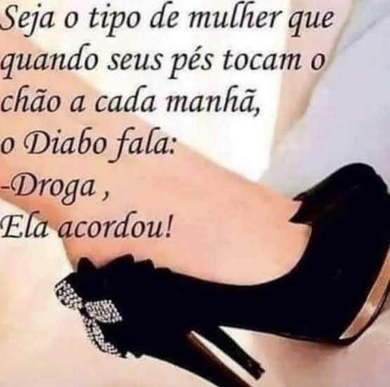 anaagoldoni's tweet photo. #euuuu #hojeeee https://t.co/r5JMowwWTi