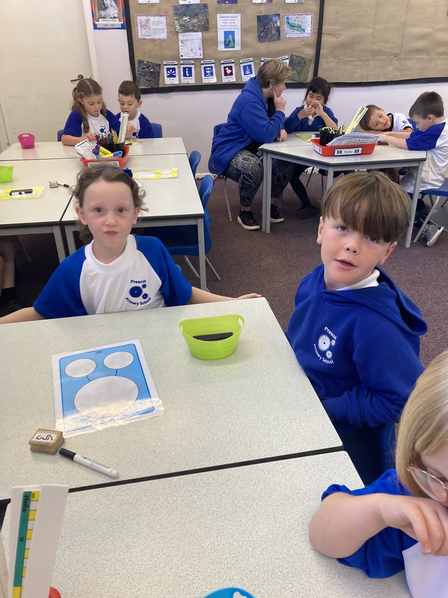 PCPPandas's tweet image. In maths we have been learning how to spilt a 2-digit number in to tens and one #pcpmaths