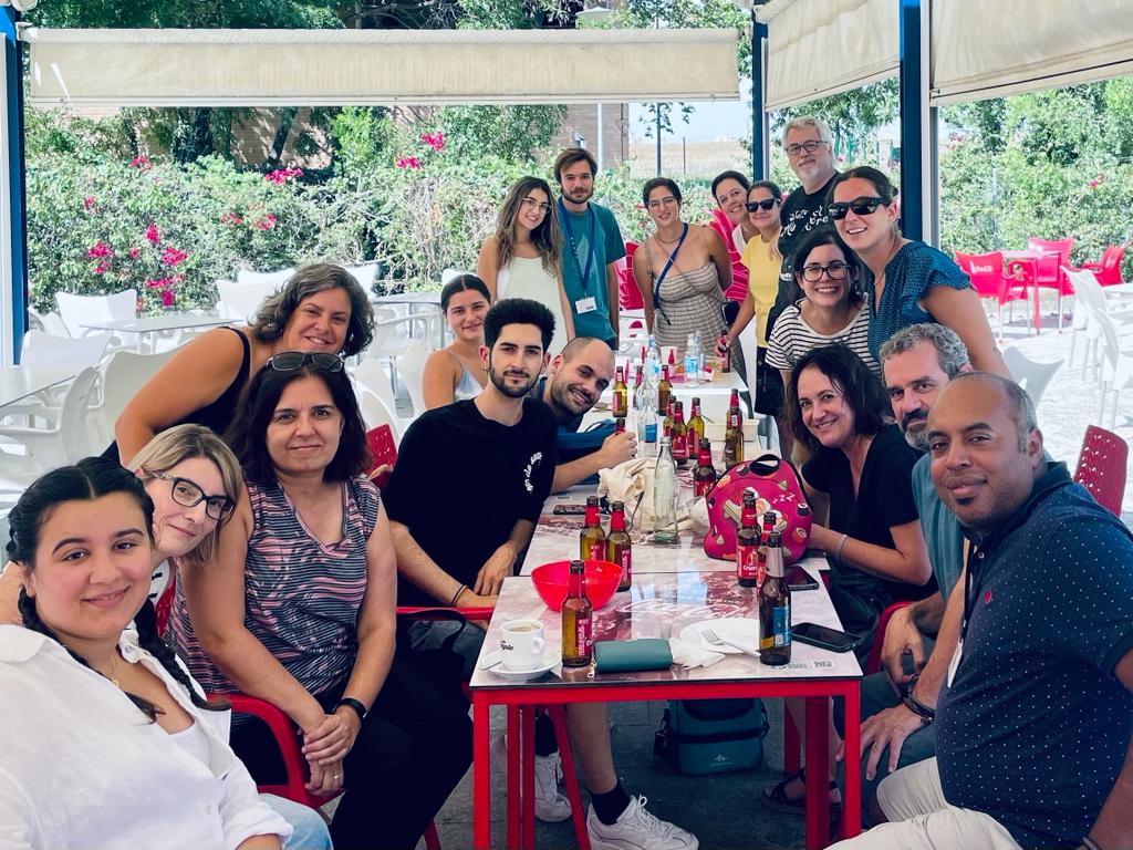 Govantes Lab (@lifeswitchcabd) on Twitter photo Super proud of <a href="/DapaTanja/">Tanja Đapa</a> and everything she's been achieving during these months: María Zambrano and Beatriz Galindo contracts, national project from <a href="/CienciaGob/">Ministerio de Ciencia, Innovación y Universidades</a>... and now, a Ramón y Cajal contract!!!
What's next? 🥳 Super proud of <a href="/DapaTanja/">Tanja Đapa</a> and everything she's been achieving during these months: María Zambrano and Beatriz Galindo contracts, national project from <a href="/CienciaGob/">Ministerio de Ciencia, Innovación y Universidades</a>... and now, a Ramón y Cajal contract!!!
What's next? 🥳