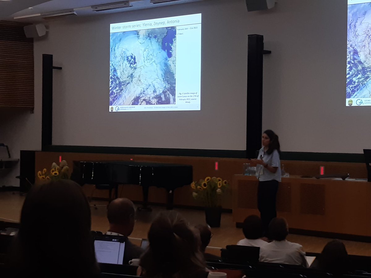AlicePenanhoat's tweet photo. I had the chance to present the results of my project on effect of storm on trees at the #GFö23! This project is part of my PhD in @enrico_unigoe  and also results from my stay in @emilyrlines lab! Super thrilled about the nice feedbacks :-) https://t.co/6j0O56NIFh