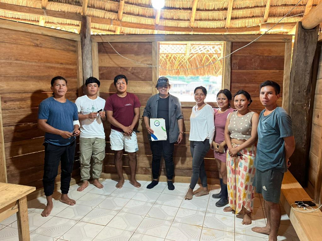 #OrgulloUTE I La Comunidad de Sarayaku y la <a href="/UTEoficial/">Universidad UTE</a> juntos por la sostenibilidad y resiliencia de la Amazonía.
🟢Jossue Robayo, estudiante de <a href="/UteCivil/">Facultad de Ciencias, Ingeniería y Construcción</a>, lidera un plan integral contra inundaciones.
📝Conoce más sobre esta iniciativa: acortar.link/z2a5DA