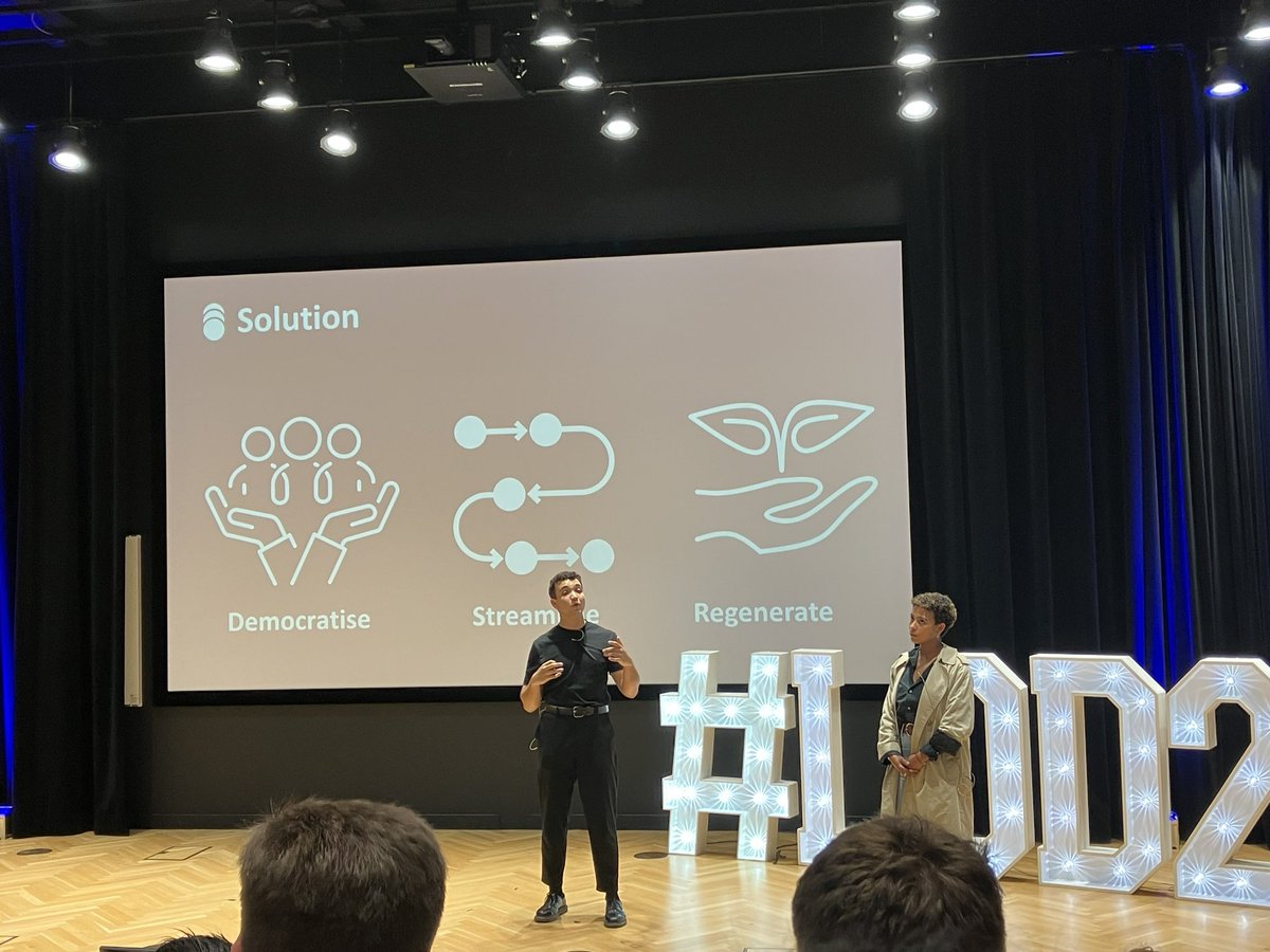 UCLEnterprise's tweet photo. Next to pitch is @_no_impunity!
No Impunity provide litigation funding to support victims of corporate human rights abuse and environmental damage.
Find out more: https://t.co/mzHmijjKgd
#LondonDemoDay2023 #LDD23 https://t.co/eSSkPEmPKq