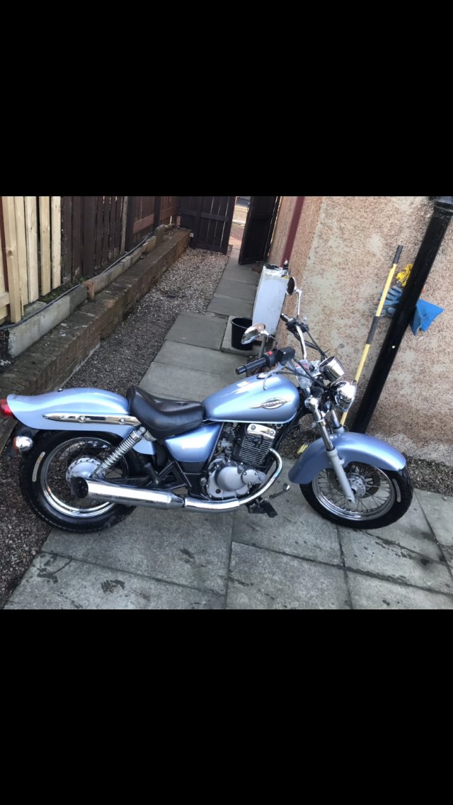 stevieboy574's tweet photo. @NeilS_1971 My daily commute 👍 https://t.co/oaeJYLFlVk