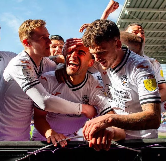 onlyswanss's tweet photo. 𝐎𝐮𝐫 𝐩𝐚𝐬𝐭 𝟑 𝐯𝐢𝐬𝐢𝐭𝐬 𝐭𝐨 𝐂𝐚𝐫𝐝𝐢𝐟𝐟…

• 100% win record✅
• 9 goals scored✅
• 2 doubles completed✅
• 6 different scorers✅
• 3 different opposition managers✅
• 1 historic last-second winner✅
• Only one team in Wales✅

This weekend we have the chance of making it 5️⃣ derby wins in a row. We could also make it our fourth win in a row at the CCS…😅

Keep the faith, COME ON YOU SWANS.🤍