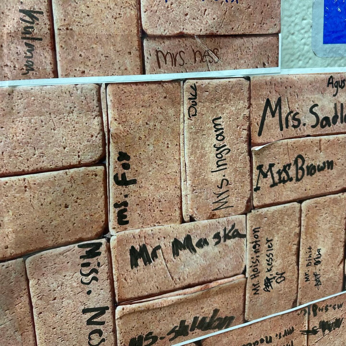 OT_Counseling's tweet photo. -WALL OF TRUST- 
In honor of Suicide Prevention Month, all of the students at @OTMSTigerPride have identified 1 trusted adult in the building that they will go to if they or someone they know are having thoughts of hurting themselves. Check it out! https://t.co/0mCQ288guJ