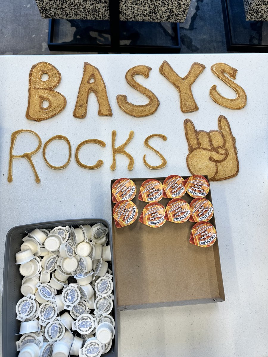 team_basys's tweet photo. “If you are working on something that you really care about, you don’t have to be pushed. The vision pulls you.” —Steve Jobs ✅ The vision of our team can be seen through an impressive monthly NPS of 72.8.  #teambasys #NPS #culture #funatwork https://t.co/3HUHq7esWT