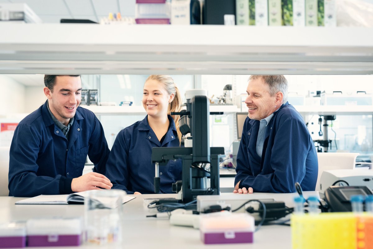 UBC School of Biomedical Engineering (@sbme_ubc) on Twitter photo Congratulations to <a href="/PZandstra/">Peter Zandstra</a> for receiving the first Scientific Entrepreneurship Award through <a href="/lifesciences_bc/">Life Sciences BC</a>. Dr. Zandstra’s entrepreneurial mindset has encouraged many of his students to carve their own paths and create their own impact on healthcare. bme.ubc.ca/the-ripple-eff… Congratulations to <a href="/PZandstra/">Peter Zandstra</a> for receiving the first Scientific Entrepreneurship Award through <a href="/lifesciences_bc/">Life Sciences BC</a>. Dr. Zandstra’s entrepreneurial mindset has encouraged many of his students to carve their own paths and create their own impact on healthcare. bme.ubc.ca/the-ripple-eff…