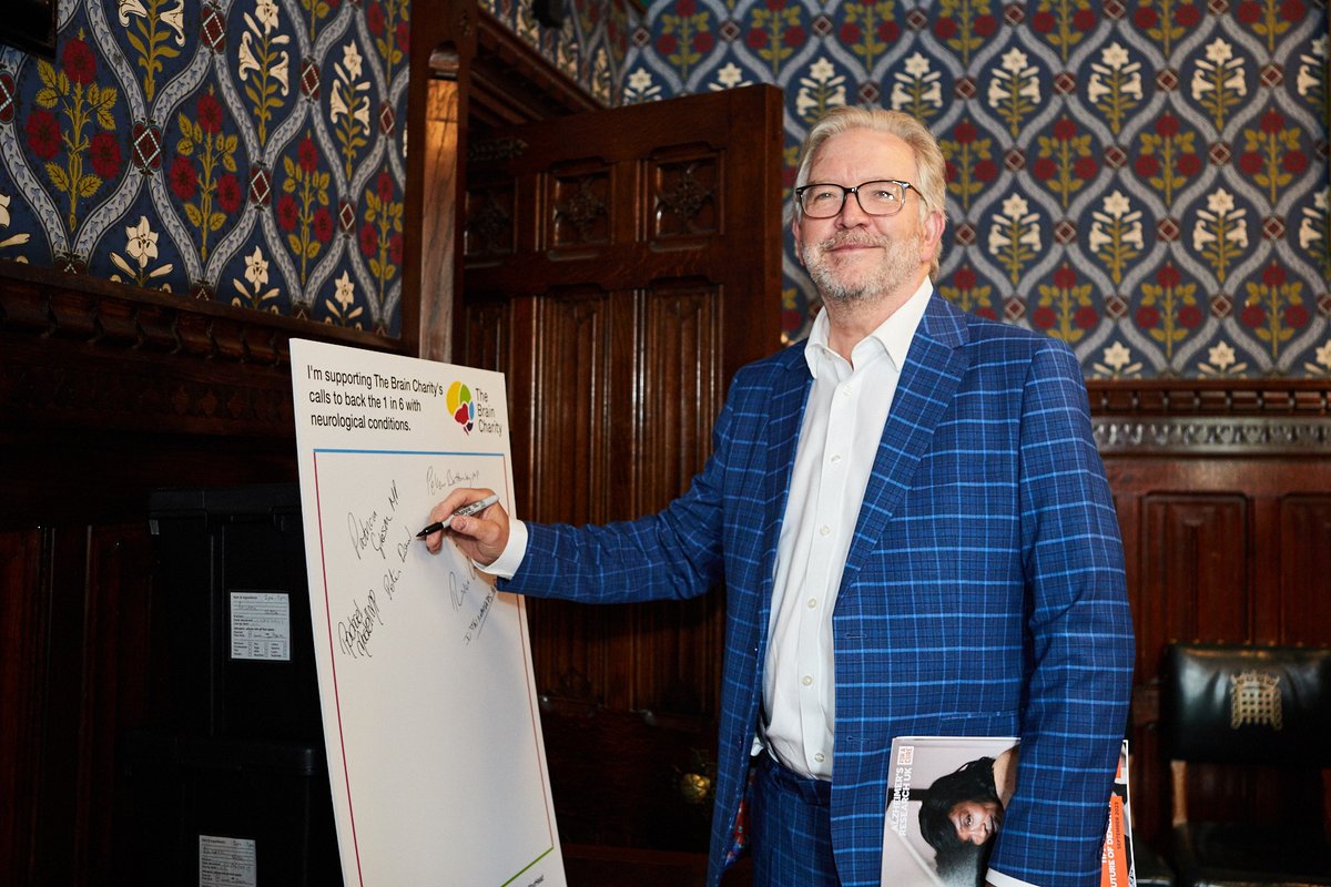 TheBrainCharity's tweet image. Thank you @Peter_Dowd for joining @TheBrainCharity at the launch of the #itsallinyourhead report last week and pledging to #Backthe1in6 with neurological conditions.

thebraincharity.org.uk/its-all-in-you…