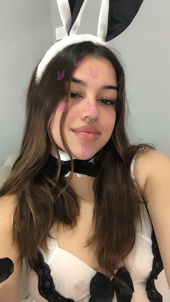 Im your bunny 🥺
Rt?