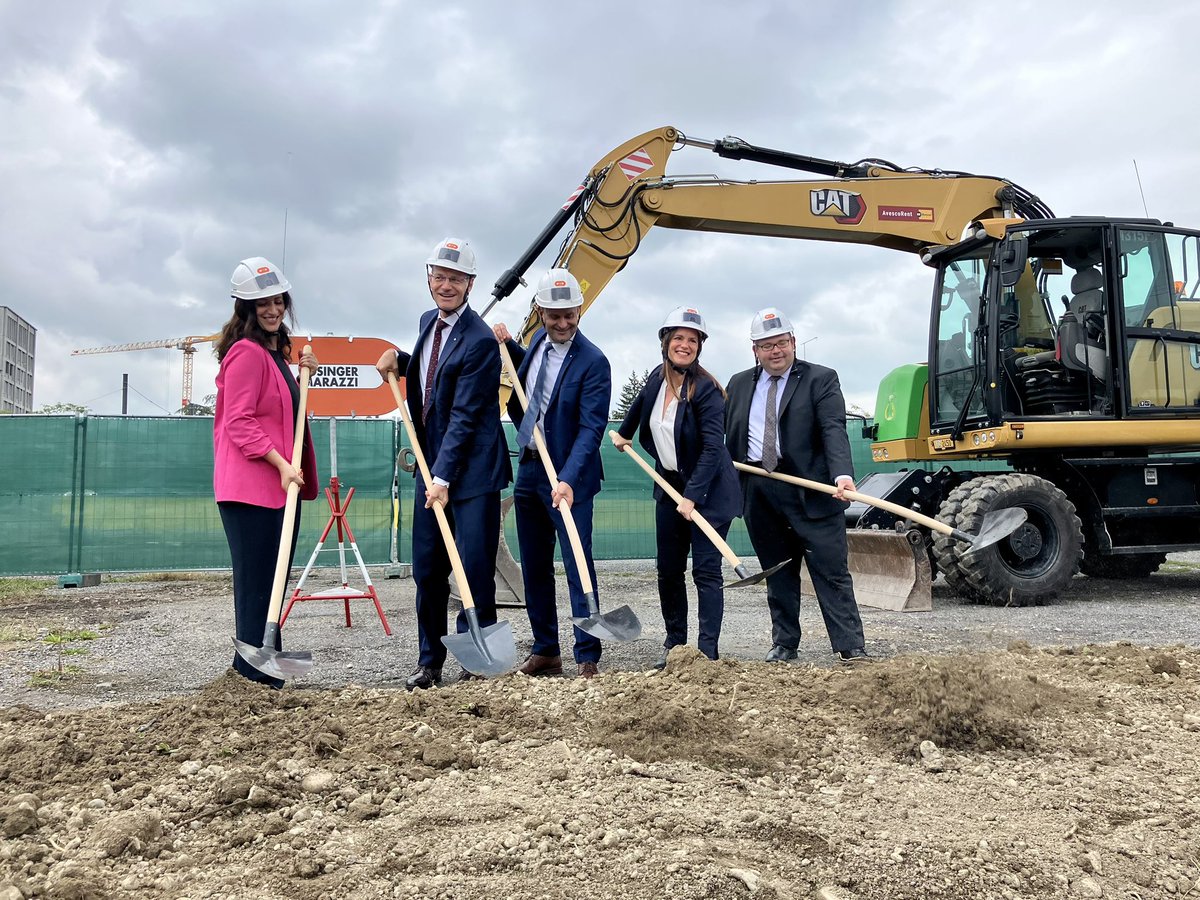 Ein unglaublicher Moment: Heute durften wir den Spatenstich der kantonalen Verwaltung feiern! Herzlichen Dank an alle, die mitgewirkt und mitgearbeitet haben. Wir freuen uns auf den Neubau.