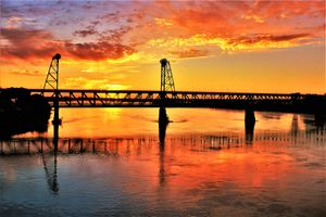 MissouriRecNPS's tweet photo. We LOVE pictures of our river, eagles, and the surrounding area.  So we encourage you to drop by the Bede Gallery at Mt. Marty University M-F 8am-8pm until Sept. 23rd to take in Paul Haren’s show “Art in the Eye of the Beholder.” 

#mountmarty #missouririver #photography https://t.co/hEt01YxbBG