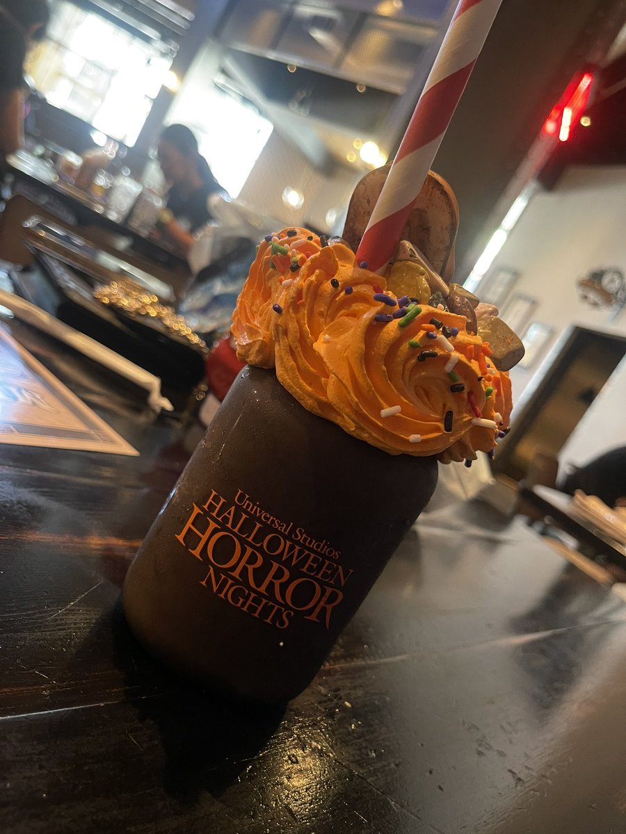 I’m here! <a href="/HorrorNights/">Horror Nights</a>