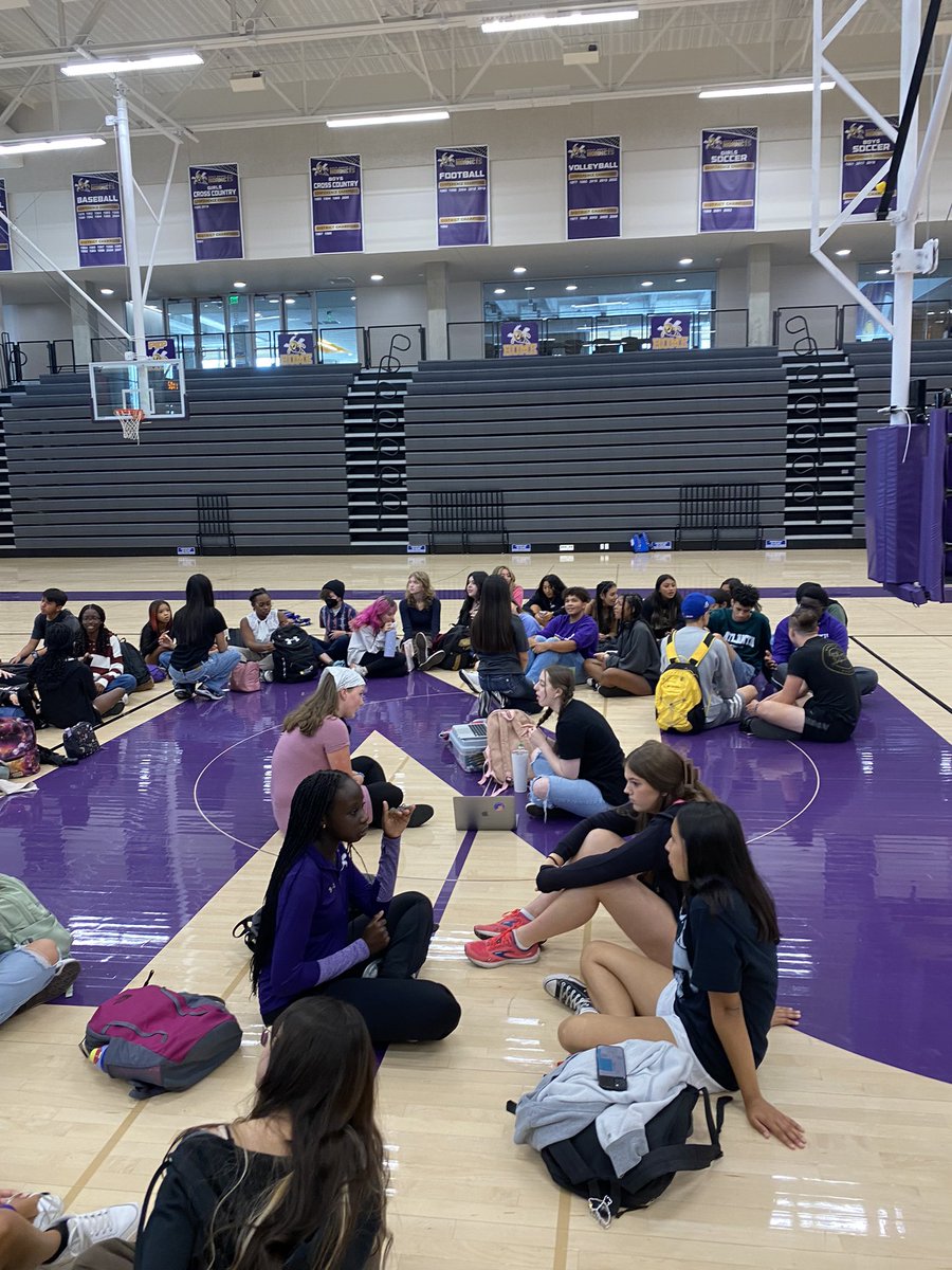 nkcstuco's tweet photo. First officiall STUCO meeting of 2023-2024 is underway! https://t.co/7huyeFEK5t