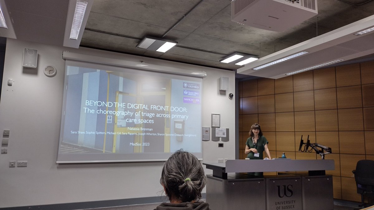 <a href="/NFBrenman/">Natassia Brenman</a> introduces the concept of choreography in primary care triage #MedSoc2023. ModCons study led by <a href="/SaraShawX2/">Sara Shaw</a> with @sara_paparini <a href="/SMS_Spooner/">Sharon Spooner</a> Sophie Spitters, Michael Gill, Joe Wherton and Deborah Swinglehurst