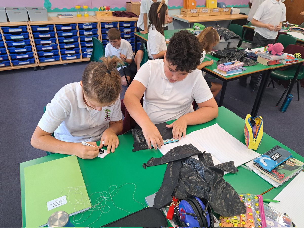 Year 5 Fine tweet media